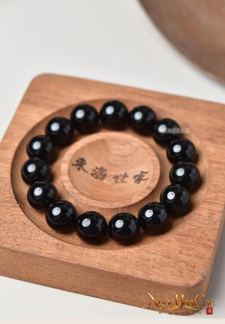 Hạt obsidian rời Đông Hải