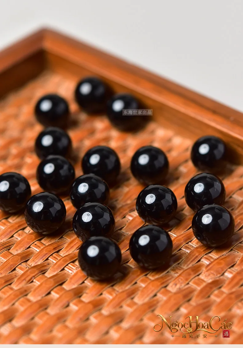 Hạt obsidian rời Đông Hải