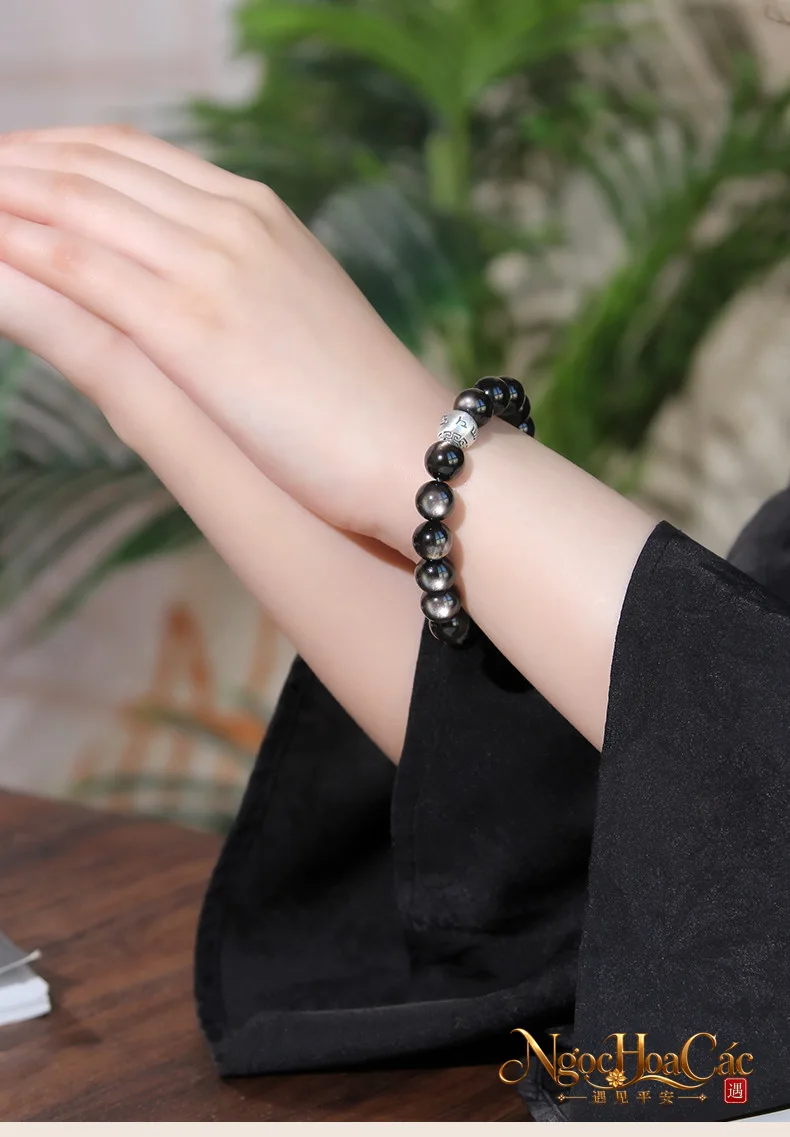 Vòng tay ngân diệu thạch khắc lục tự chân ngôn Đông Hải