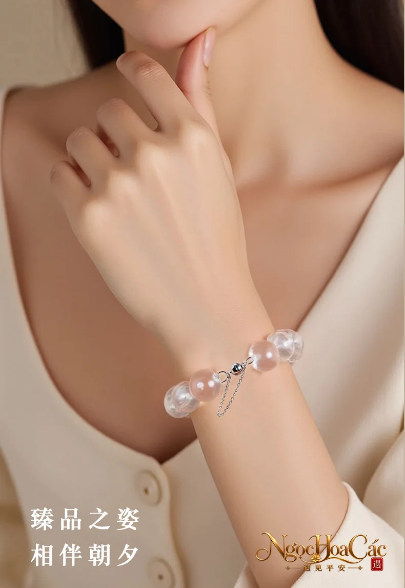 Vòng tay thạch anh trắng hạt lỗ mũi trâu Đông Hải