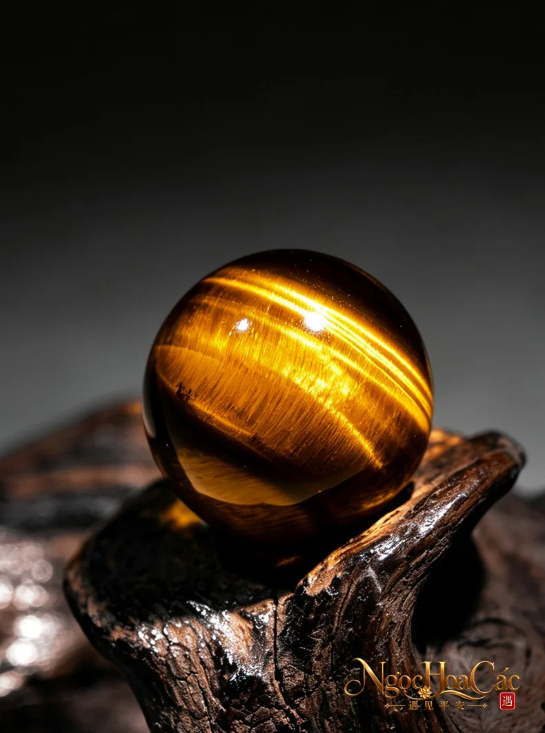 Vòng tay đá mắt hổ Đông Hải