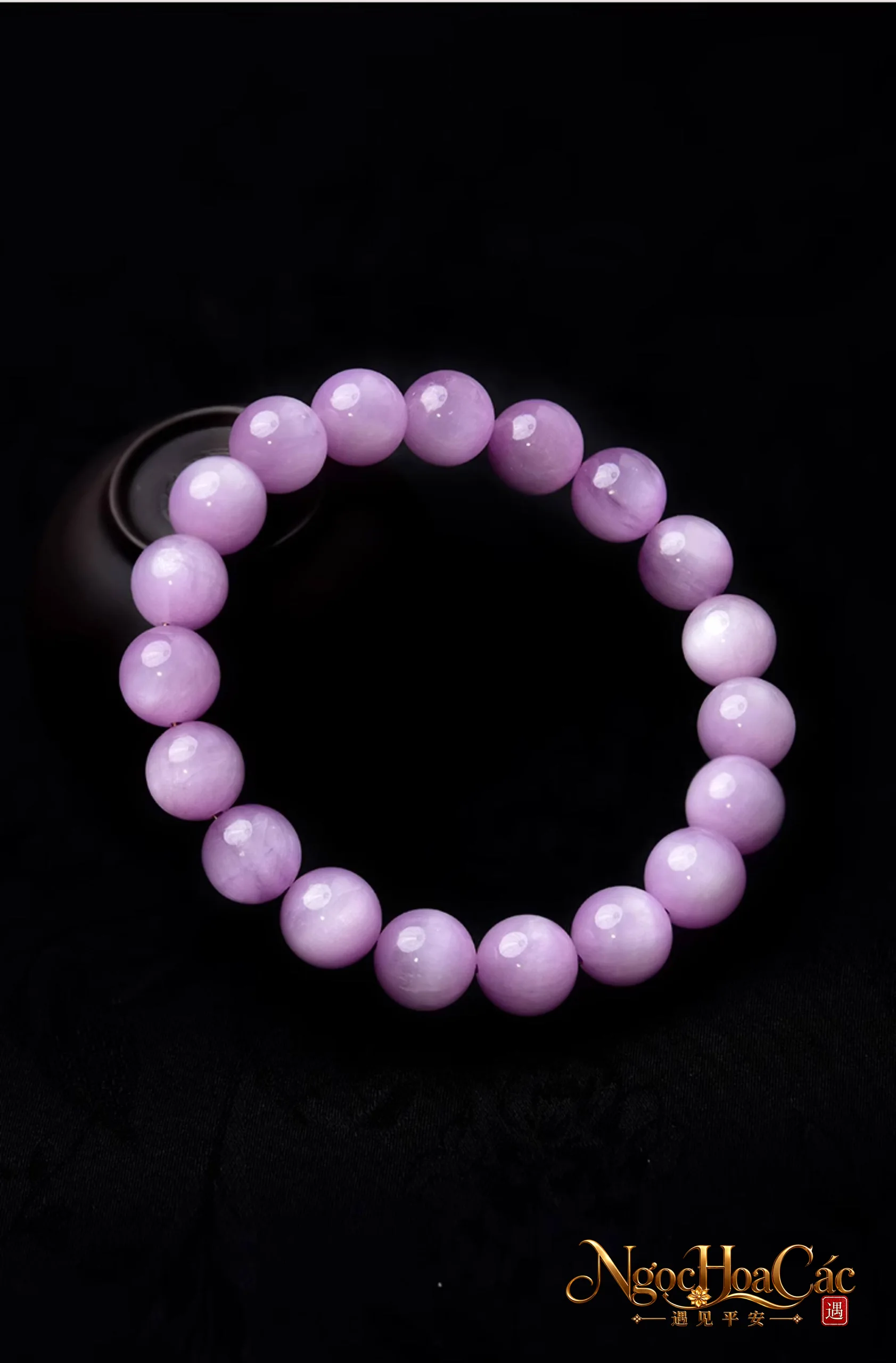 Vòng tay kunzite tím Đông Hải