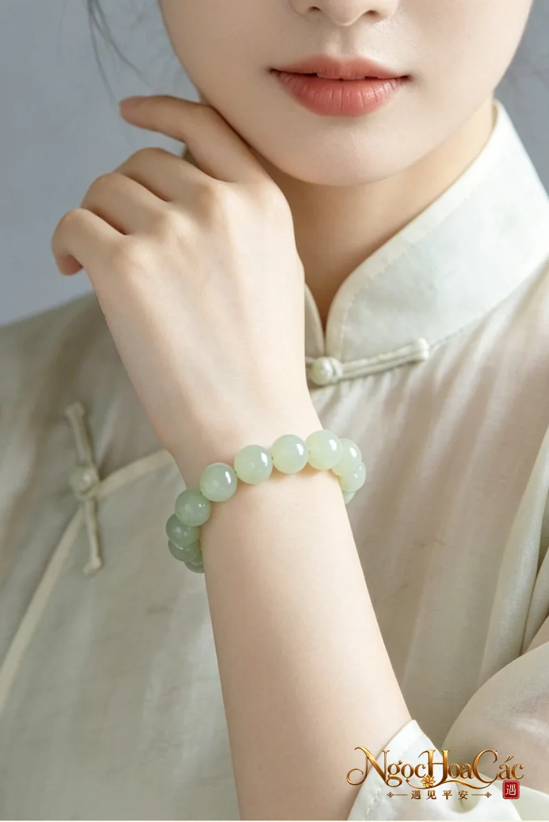 Vòng tay ngọc Hòa Điền Đông Hải