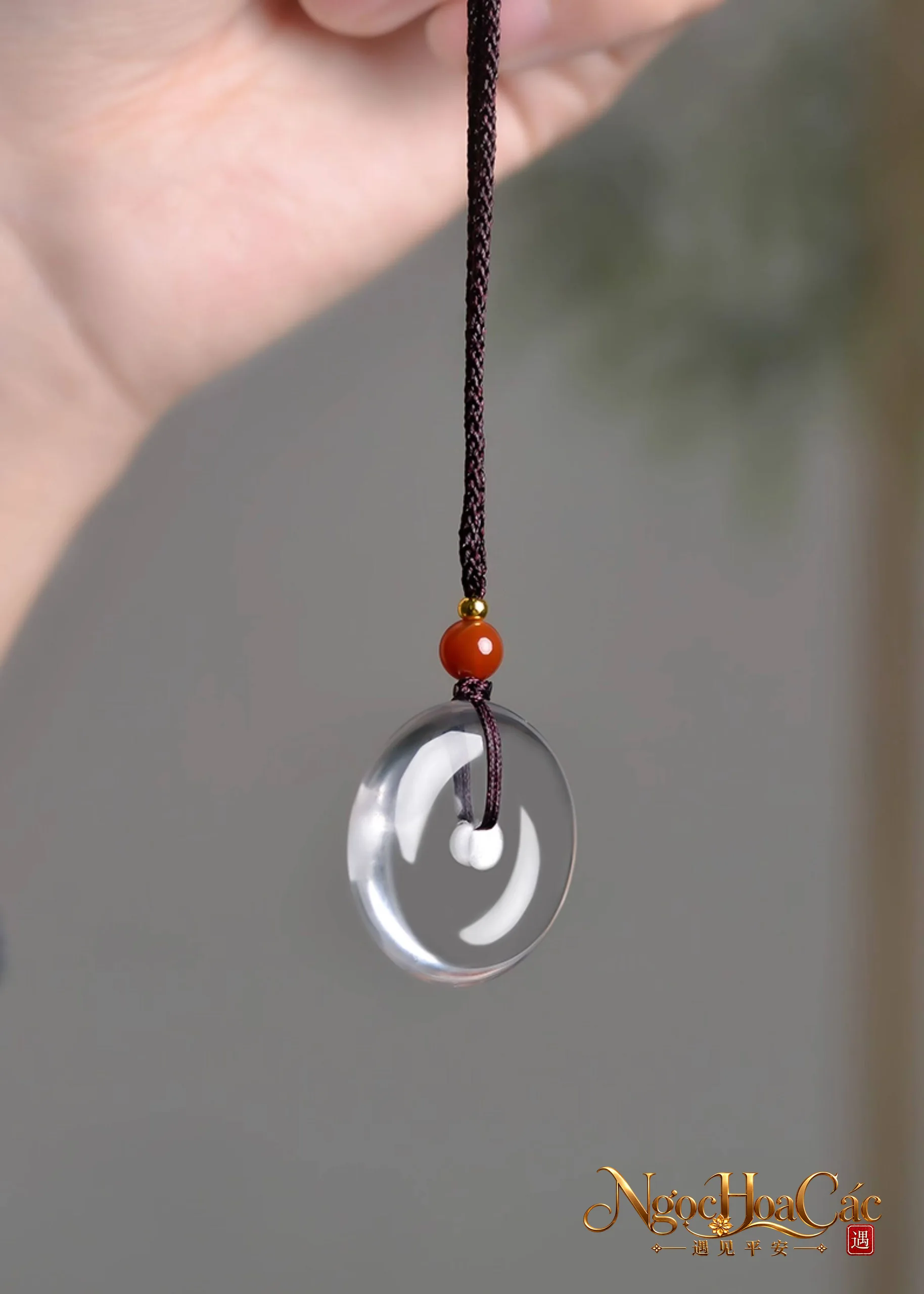 Mặt dây khấu bình an & dây chuyền thạch anh trắng Đông Hải