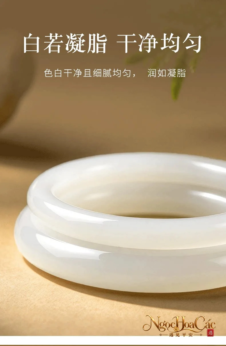 Vòng ngọc kim ti nguyên khối Đông Hải